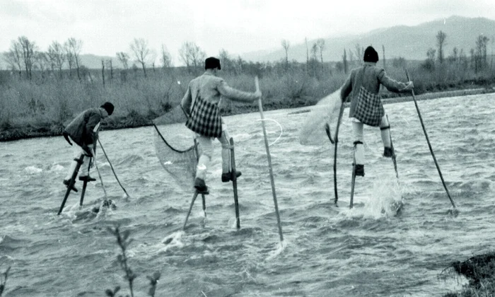 Pescuitul în spațiul mureșean (foto: Muzeul Etnografic „Anton Badea” Reghin)