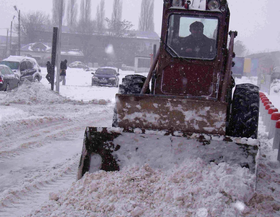 Utilajele vor lucra zi şi noapte în Focşani