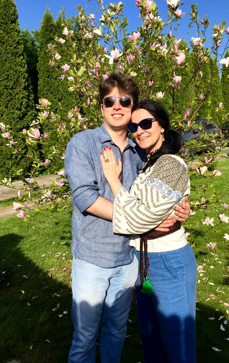 Angela şi Mihai au o relaţie frumoasă, în ciuda diferenţei de vârstă