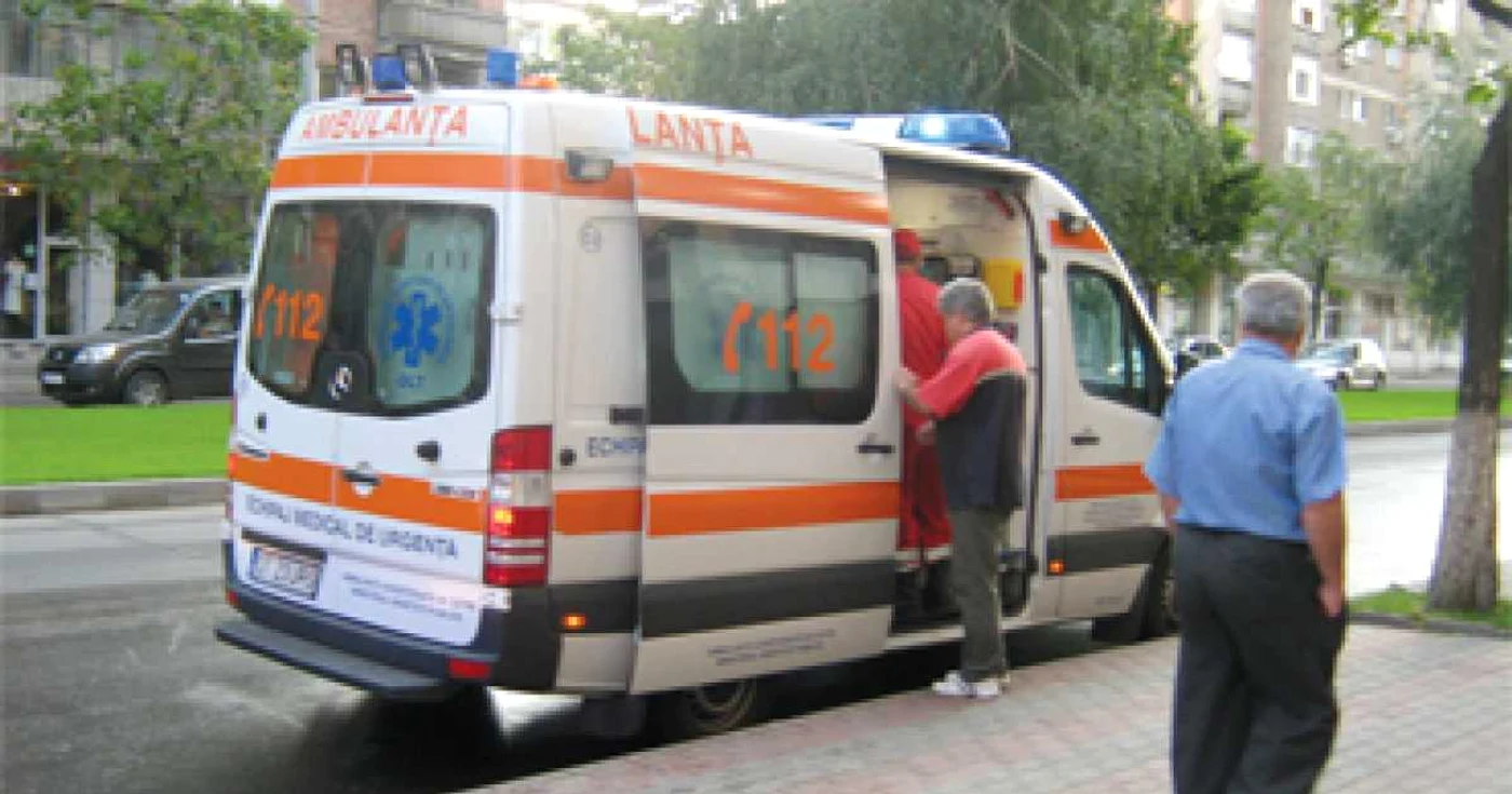 A căzut de pe schela de la Cinema Alutus