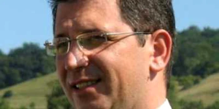 Corin Cindrea a acceptat postul de director Romgaz, deşi este urmărit penal pentru subminarea economiei naţionale.