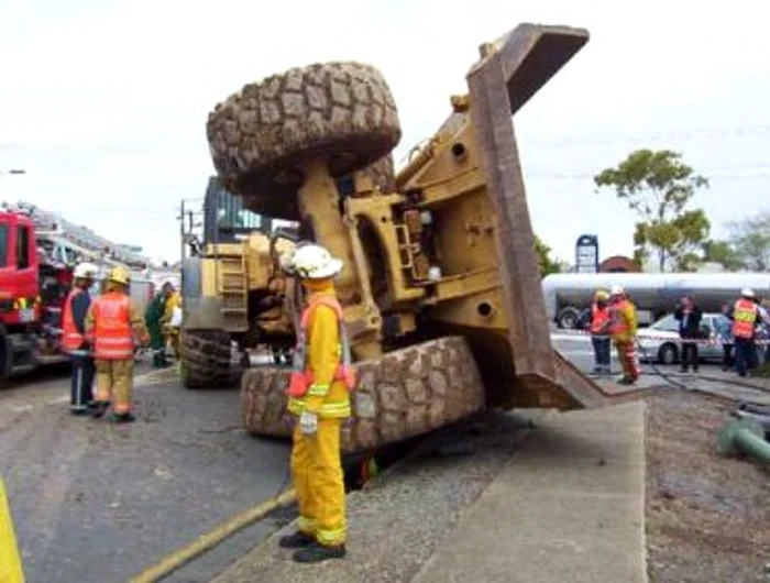 <b>CNN</b>: Accident de camion în Indonezia: 25 de morţi