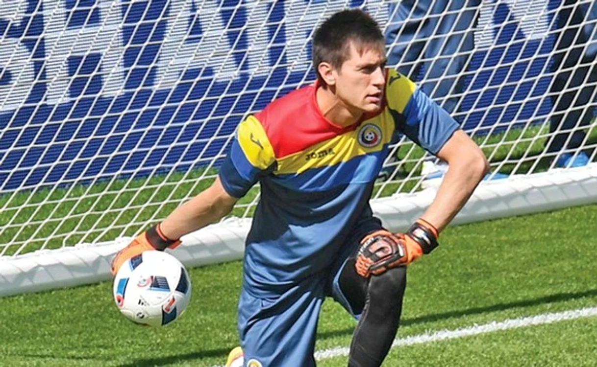 
    Ciprian Tătăruşanu  