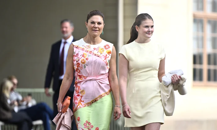Prințesa Moștenitoare Victoria și Prințesa Estelle profimedia 1127955510 jpg
