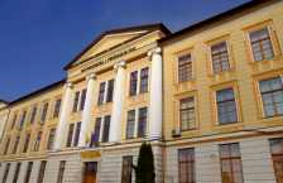 Universitatea 1 Decembrie 1918