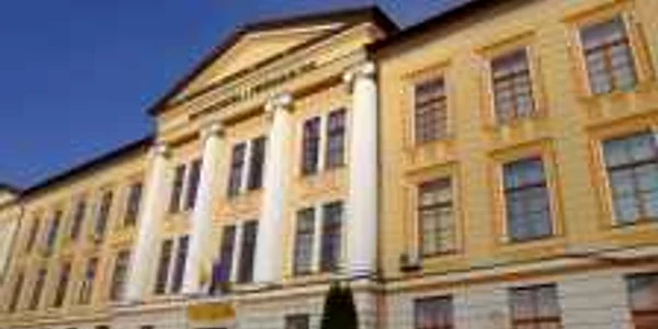 Universitatea 1 Decembrie 1918