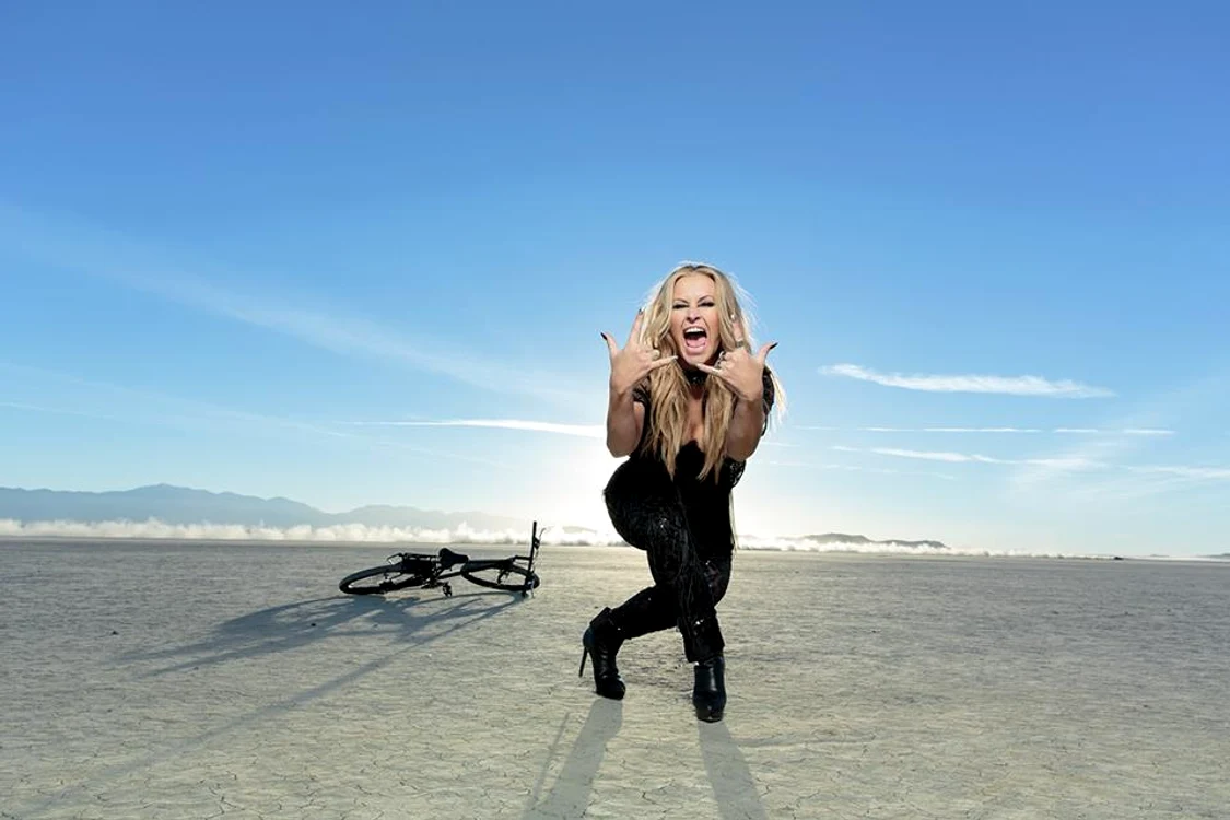 Anastacia va susţine un concert în luna iunie la Bucureştifoto: Facebook
