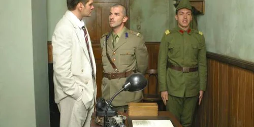 „Călătoria lui Gruber“ începe la ora 18.00.