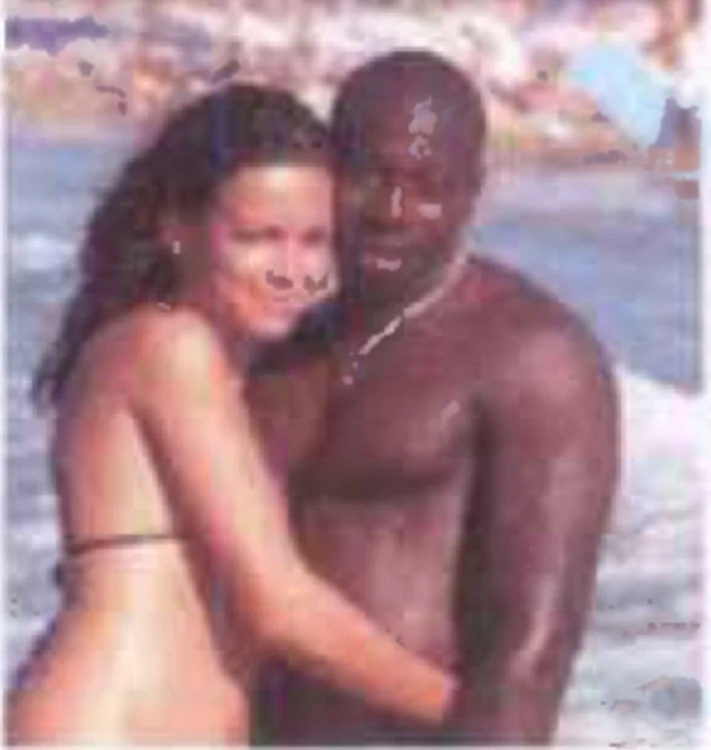 Hayat Boumeddiene s-a căsătorit religios cu Amedy Coulibaly în 2009