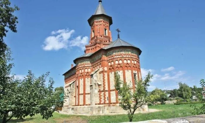 Colţ de rai: Turul mănăstirilor din ţinutul Hârlăului jpeg