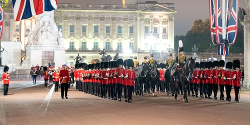 Repetiție pentru procesiunea funerară a Reginei Elisabeta de la Palatul Buckingham la Westmister Hall FOTO Profimedia