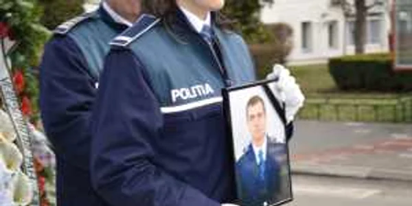 inmormantare politist vaslui