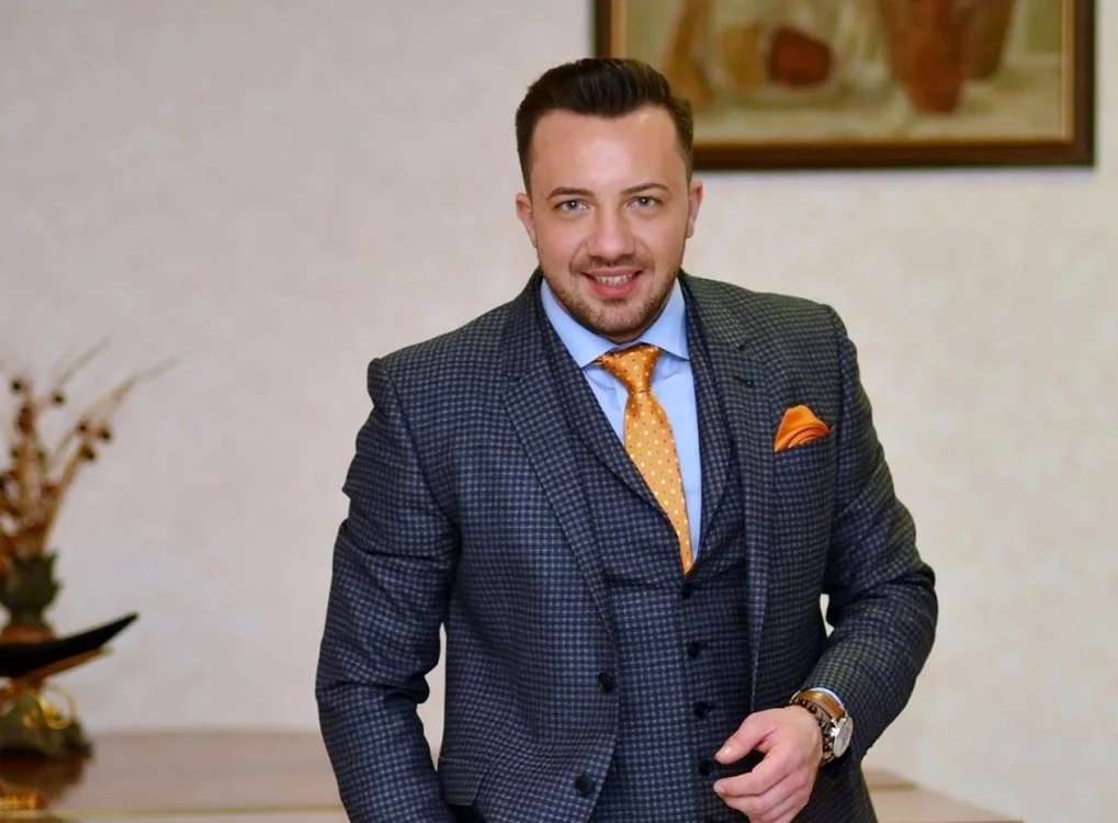 Vlad Baba, noul director al Şcolii de Arte din Iaşi / FOTO: Facebook