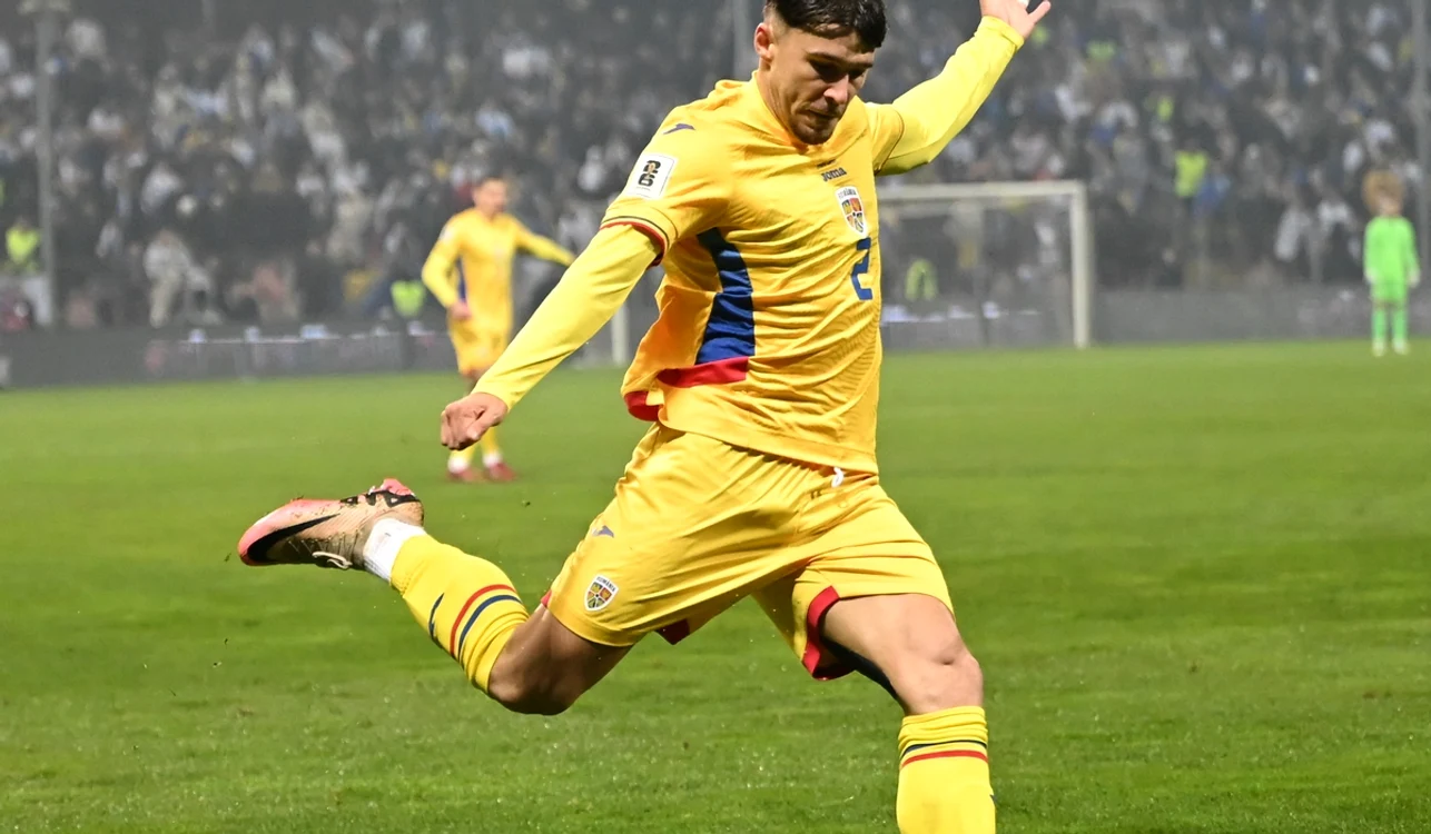 Andrei Rațiu, în finala Conference League (FOTO: Sportpictures)