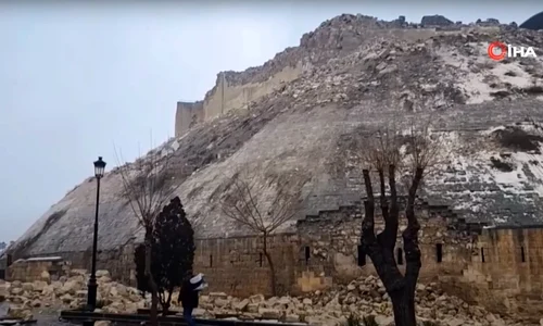 Castelul Gaziantep, grav avariat de cutremurul care a lovit Turcia (foto: captură video Youtube)
