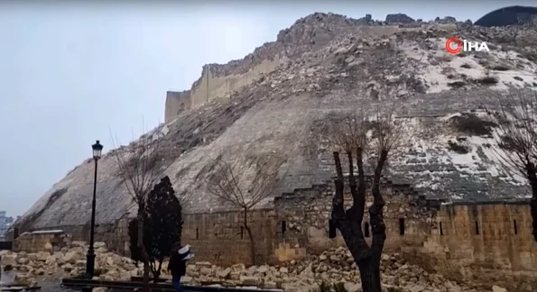 Castelul Gaziantep, grav avariat de cutremurul care a lovit Turcia (foto: captură video Youtube)