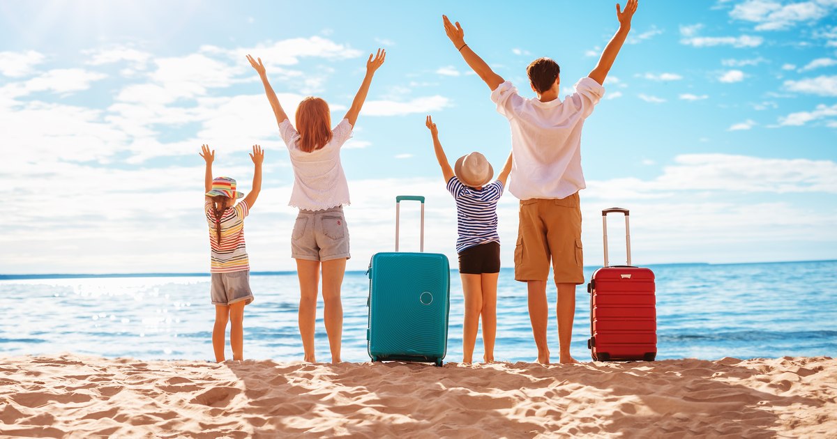Ghidul unei vacanțe sănătoase. Sfaturile medicilor pentru a evita problemele de sănătate în concediu
