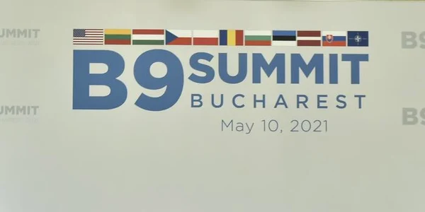 summitul B9