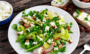 Salata de legume  Sursa foto shutterstock 503508337 jpg