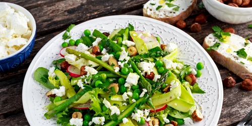 Salata de legume  Sursa foto shutterstock 503508337 jpg