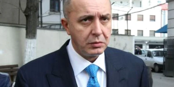 Popoviciu nu mai are interdicţie de a părăsi ţara