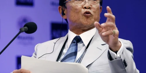 Taro Aso FOTO EPA EEFE jpg