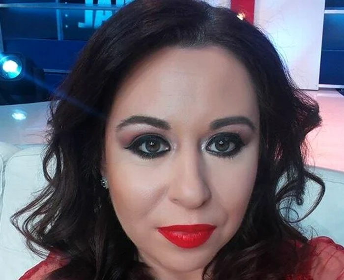 
    Oana Roman a reuşit să şi-l facă duşman pe Mădălin Ionescufoto: arhiva personală  