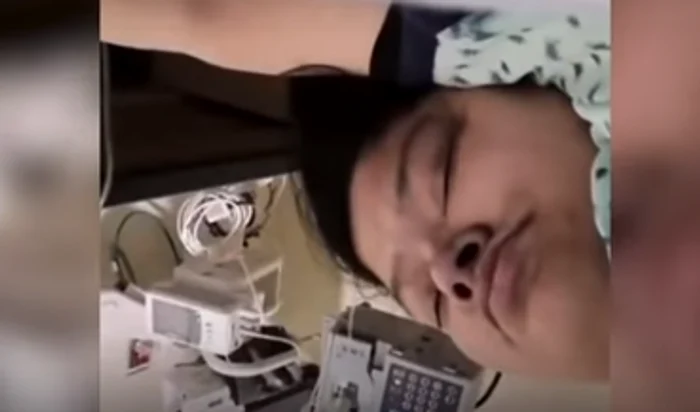 O femeie din Canada a fost umilită pe patul de spital, de către asistenteFoto: Captură Video
