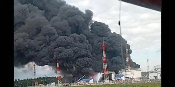 atac rafinarie Moscova captură X jpg
