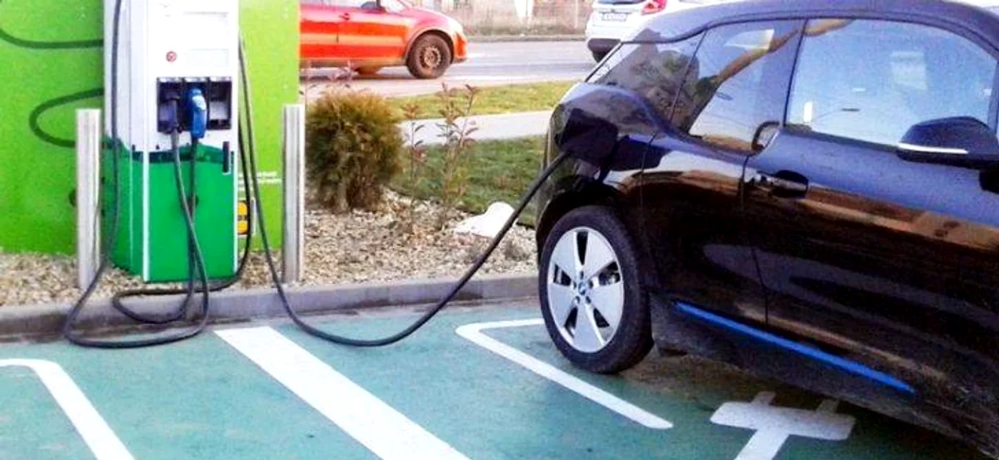 Vehiculele electrice provoacă mai multe accidente FOTO: arhivă