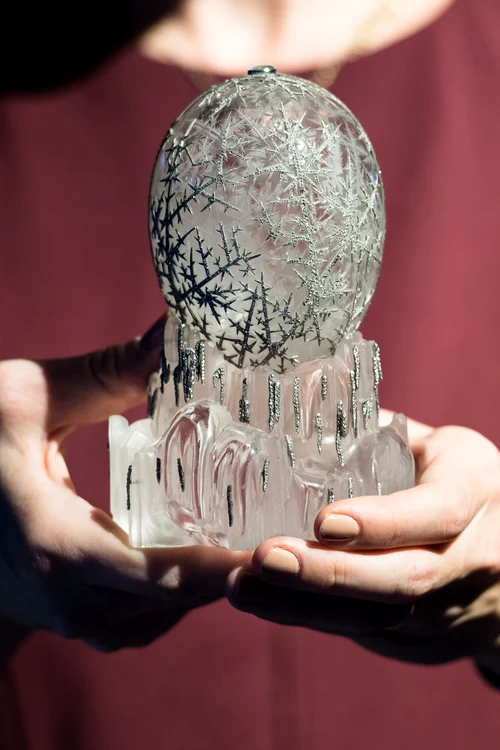 „Oul de iarnă” a fost realizat din cristal (Foto: Profimedia)