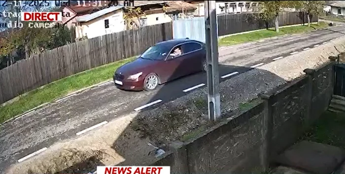 Polițiștul este suspectat că a omorât cu intenție câinele vecinului.FOTO: captură video Antena 3 CNN