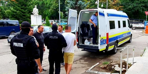 Scandalagii - politie - violente - Botosani FOTO IPJ Botoşani