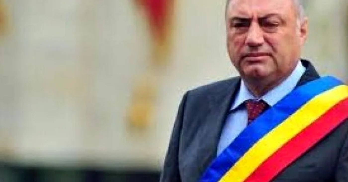 Fostul primar al Craiovei este acuzat că a luat şpagă de la Cornel Penescu