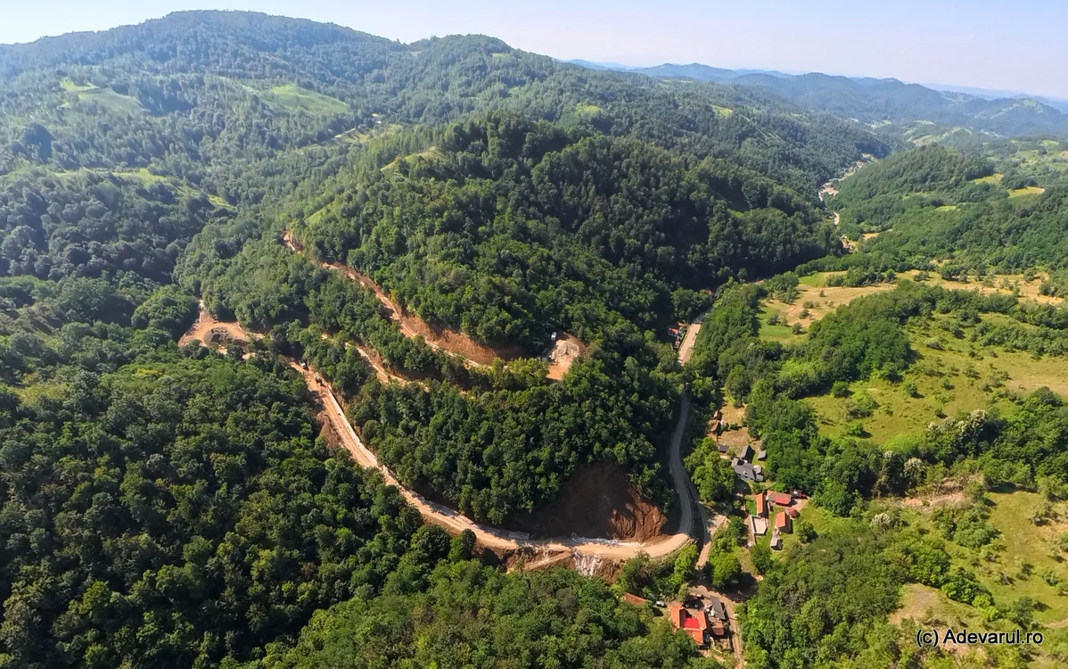 Drumul Regelui. Foto: Daniel Guță. ADEVĂRUL