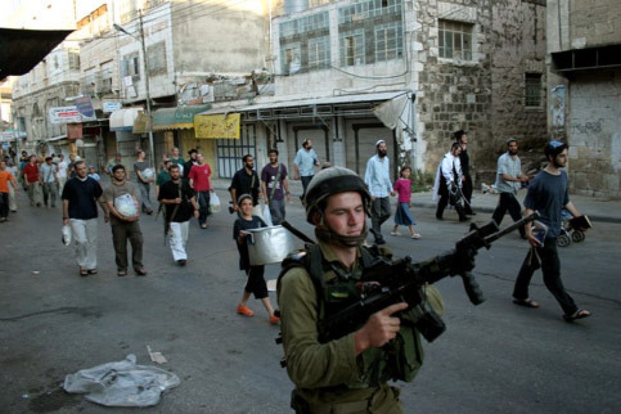 Israelul pregătește închiderea Cisiordaniei după un atac armat soldat cu cinci răniți, cu patru zile înaintea alegerilor