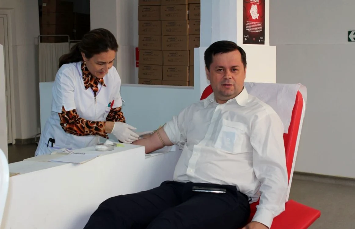 Printre donatori s-a numărat şi primarul municipiului Târgu Jiu
