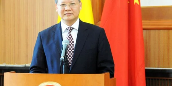 Ambasadorul Chinei Xu Feihong