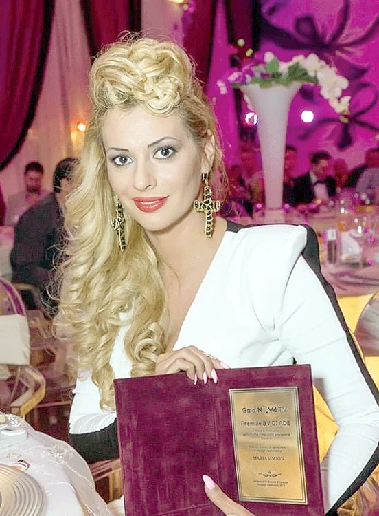 Designerul vestimentar Maria Simion a pus sub lupă costumele de baie ale vedetelor