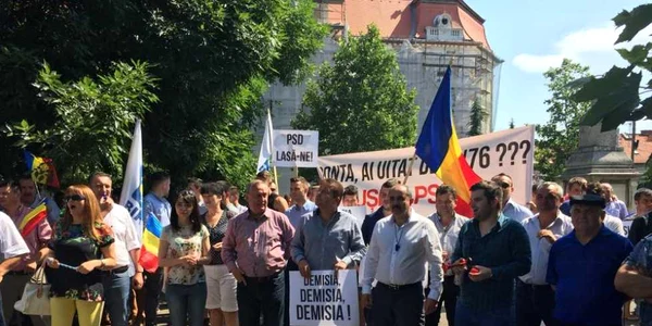 Protest impotriva Guvernului Ponta