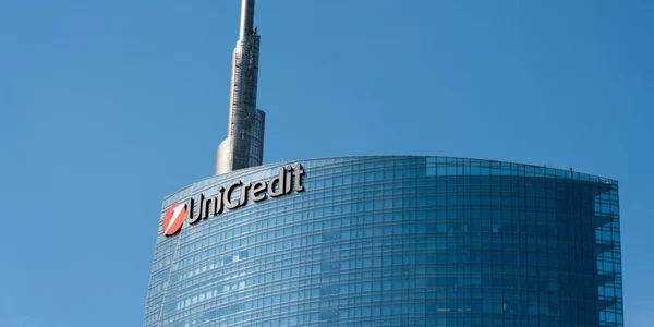 unicredit-shutterstock