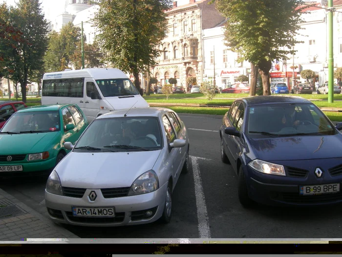 La orele de vârf parcările sunt insuficiente 