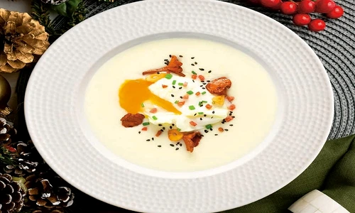 supa crema de ciuperci cu oua posate jpg