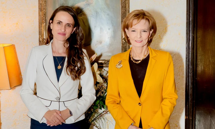 Majestatea Sa Margareta și Oana Țoiu la Palatul Elisabeta   FOTO Alexandra Curea Gogu, Casa Majestății Sale (5) jpeg