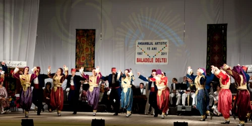 spectacol baladele deltei tulcea
