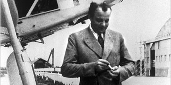 Antoine de Saint-Exupéry (© Wikimedia Commons)