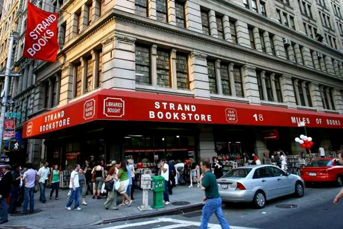 libraria strand din new york