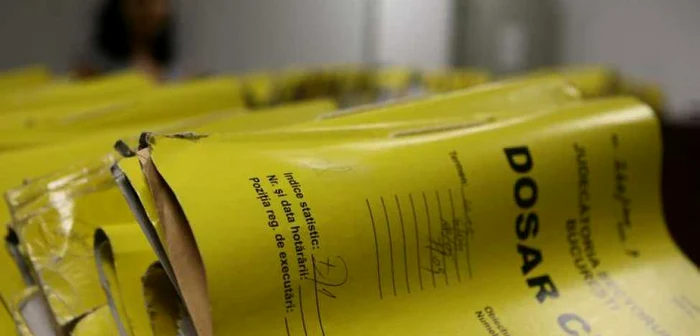 Zeci de dosare pentru restituirea CASS