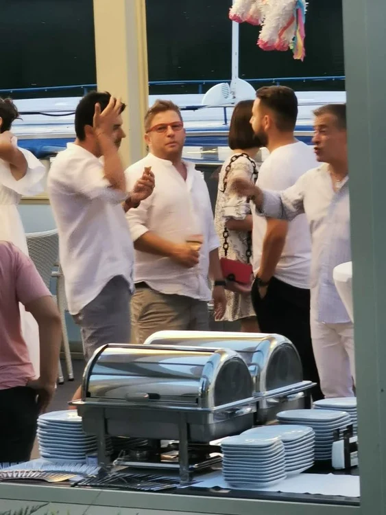 Pavel Bartoș, la petrecerea surpriză a Andreei Esca