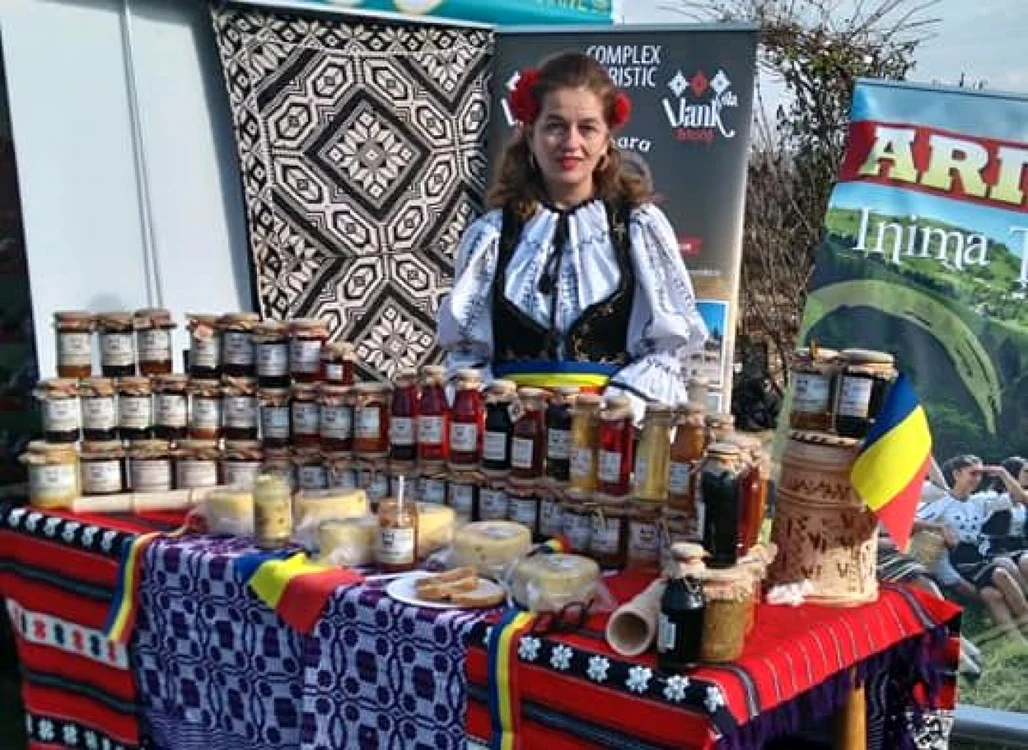 Produsele din Cămara Moţului sunt vândute şi la diverse târguri de profil